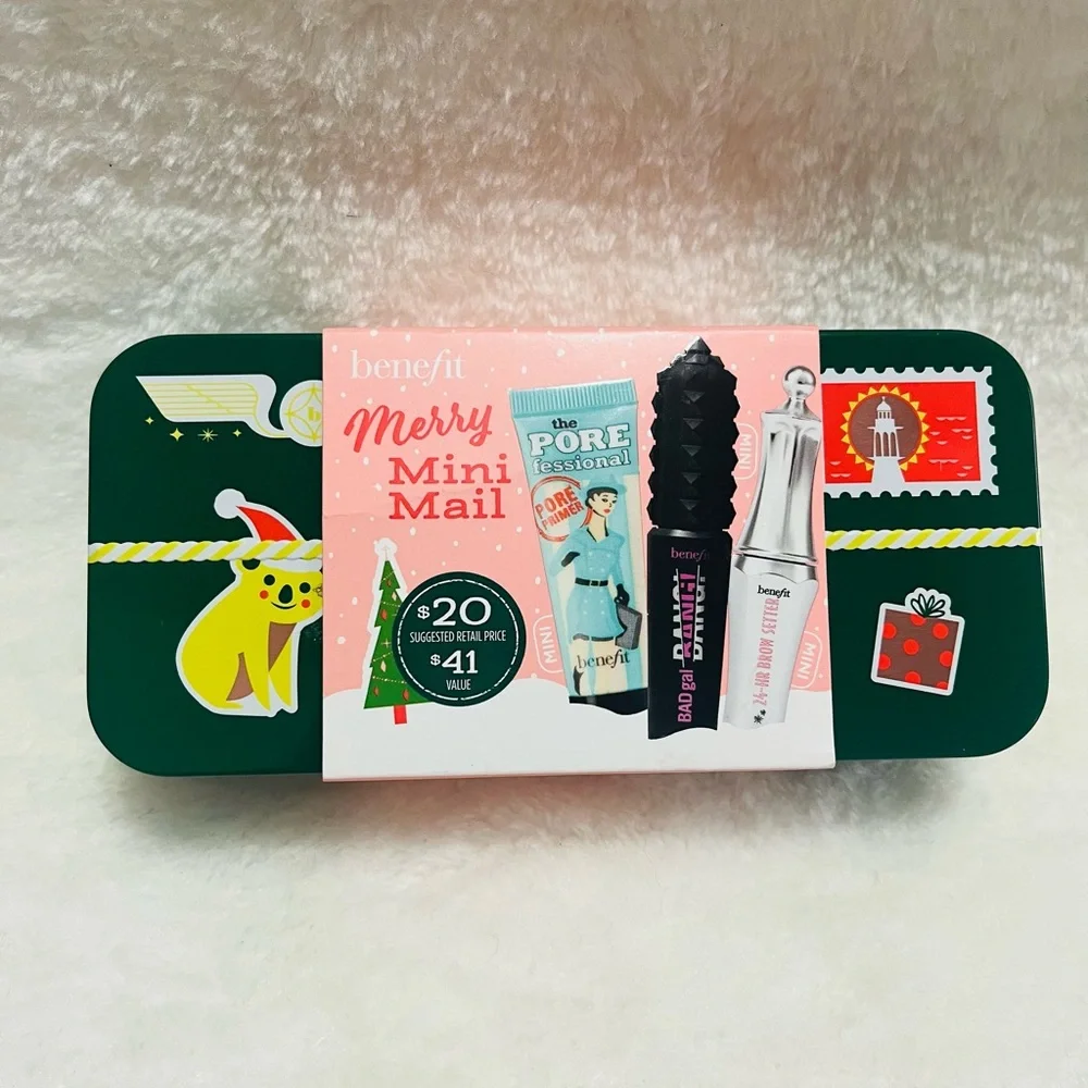 Benefit Cosmetics - Picture 2 of 3
